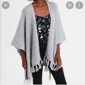 American Eagle poncho wrap